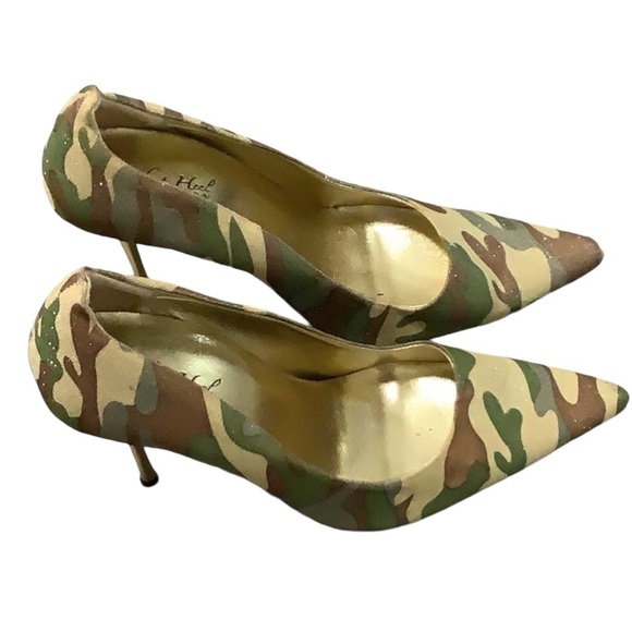 Highest Heel Camo Heels - Picture 5 of 10